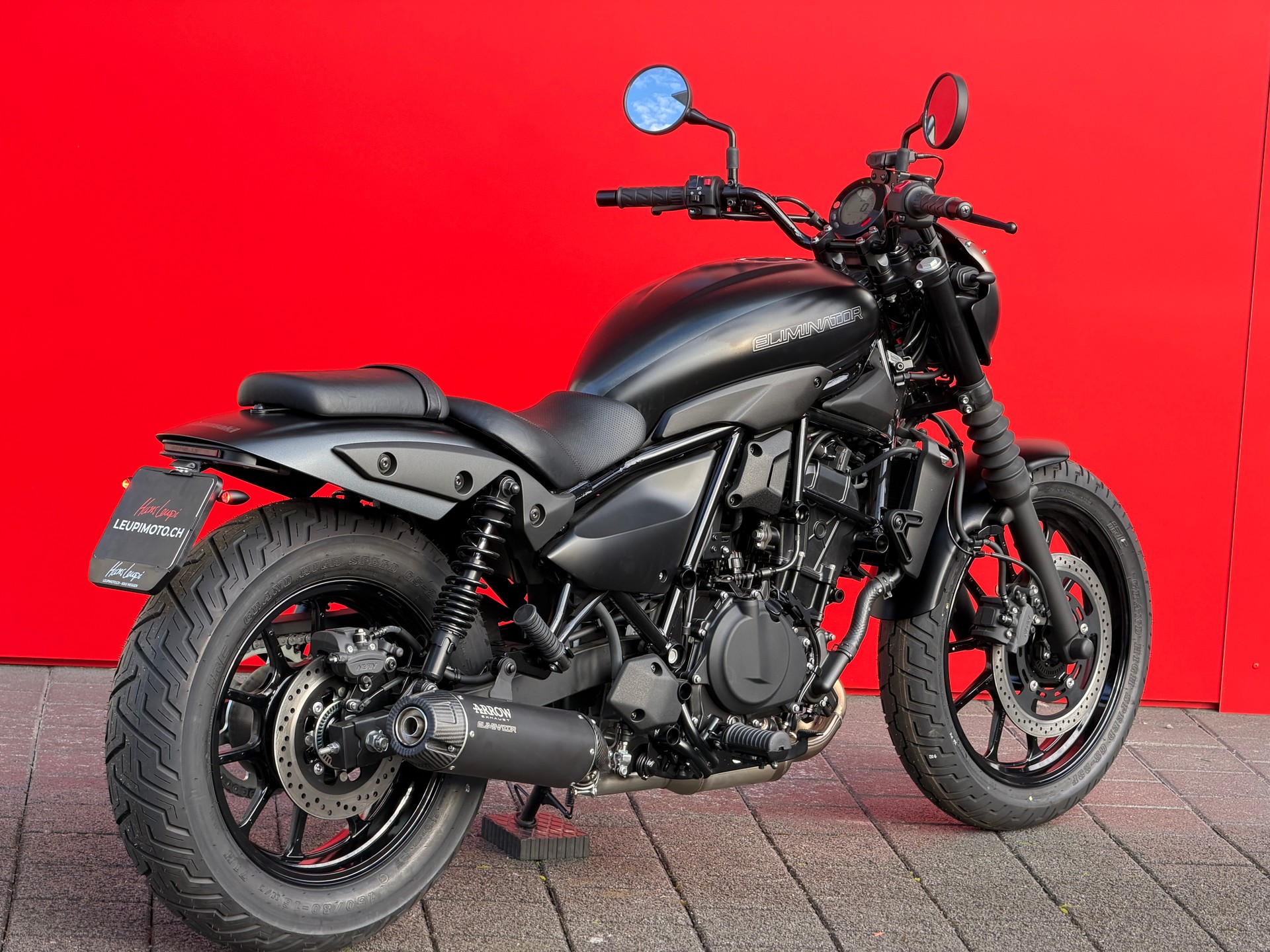 KAWASAKI Eliminator 500 SE Custom - 15