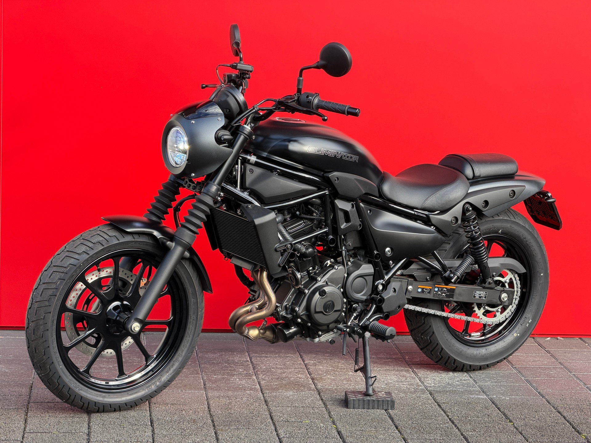 KAWASAKI Eliminator 500 SE Custom - 13