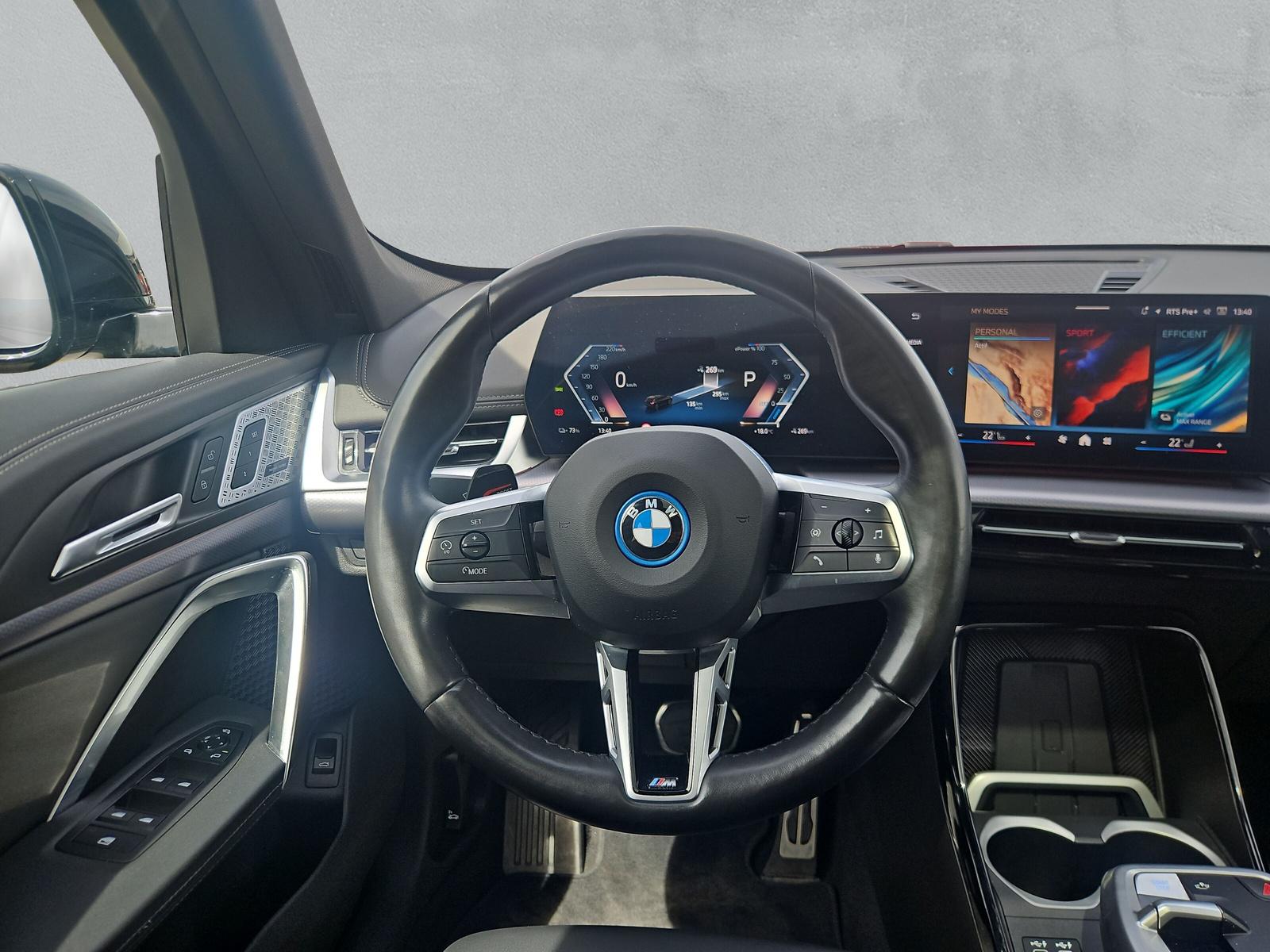 BMW iX1 30 xDrive M Sport Pro (CH) AHK - 16