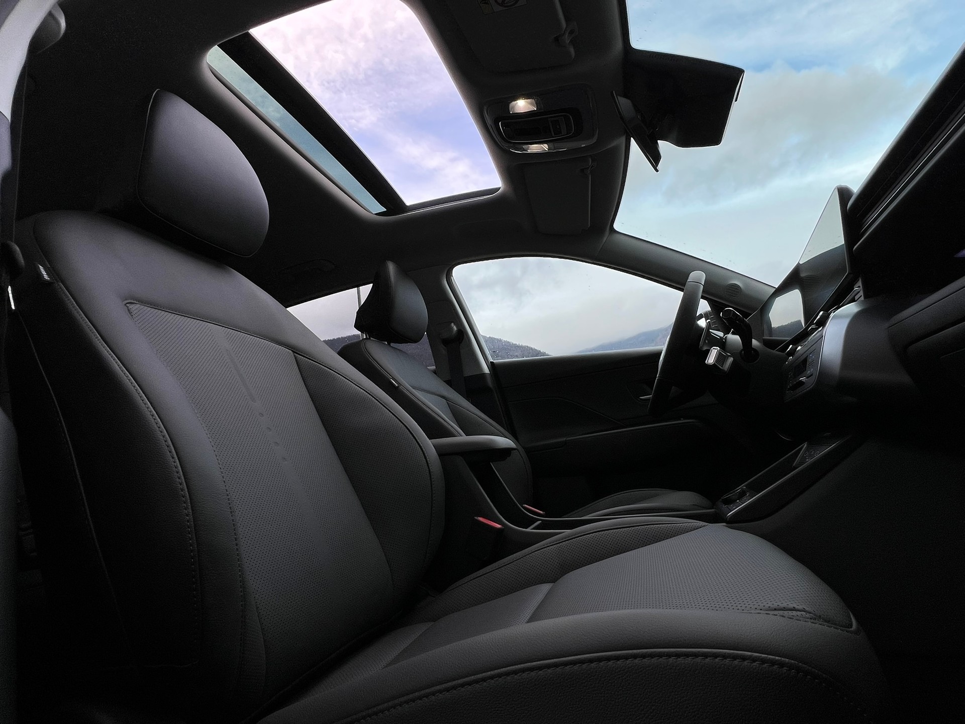 HYUNDAI Kona 1.6 GDi HEV Vertex Swiss Edition DCT - 19