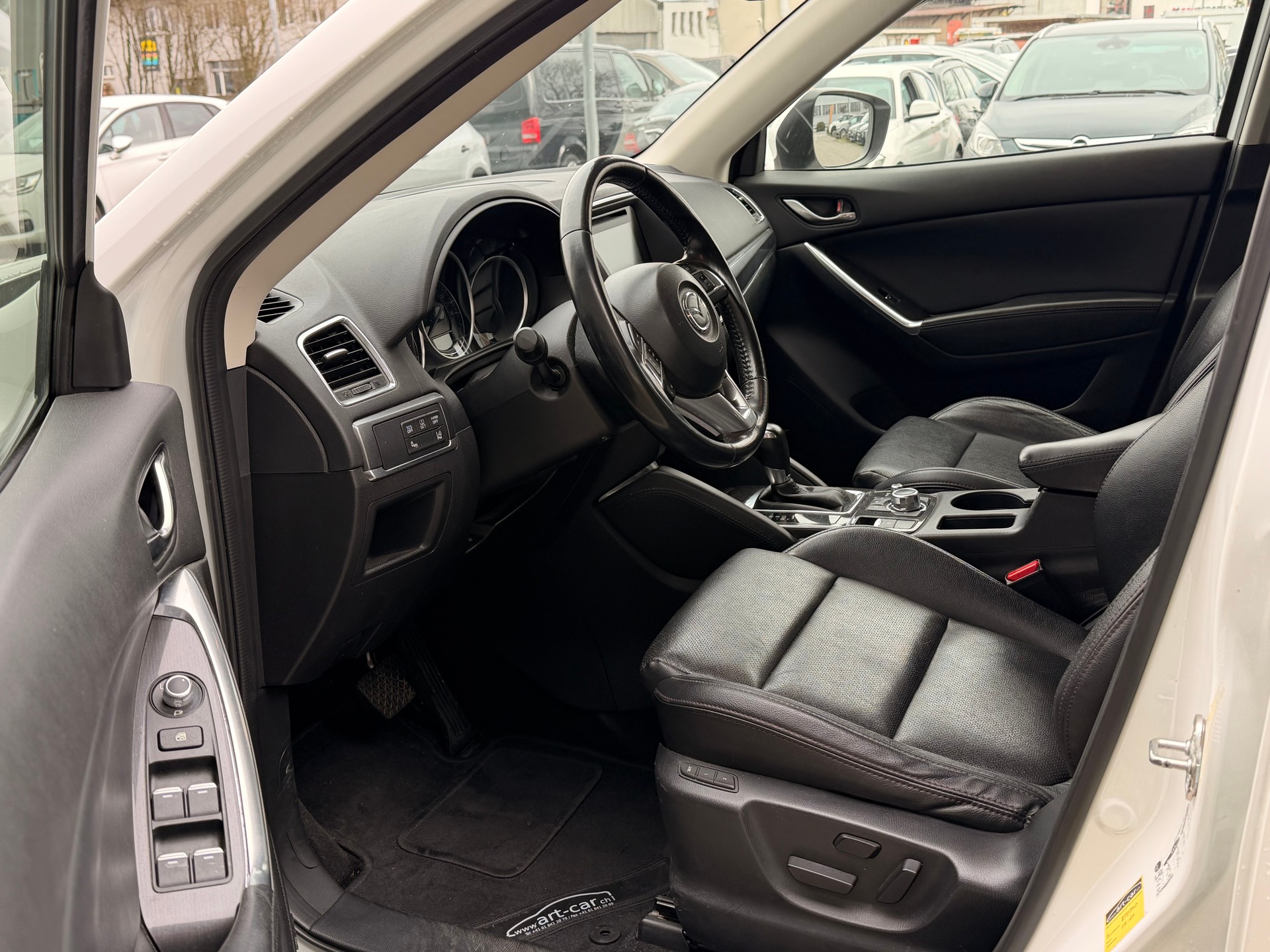 MAZDA CX-5 2.2 D HP Revolution AWD Automatic - 9