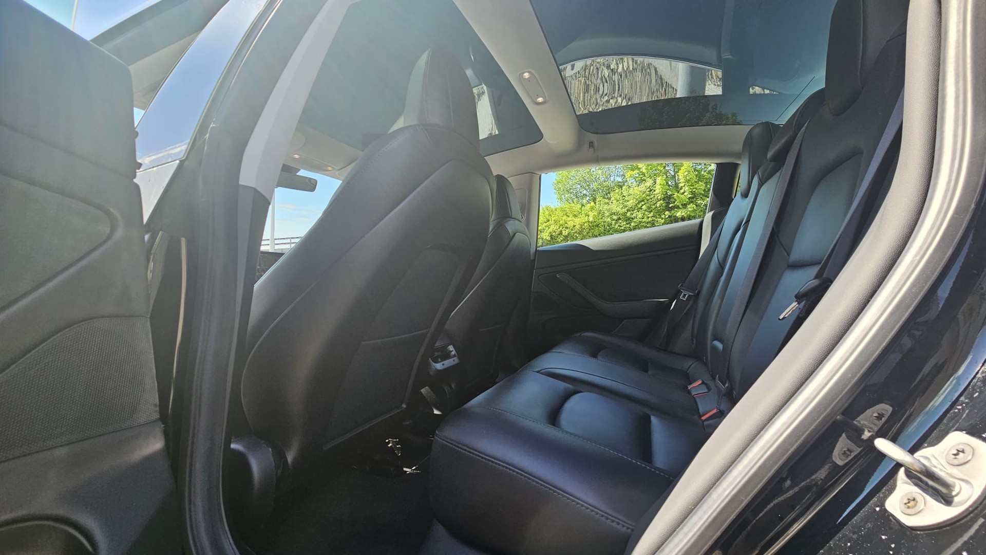 TESLA Dual Motor AWD - 5