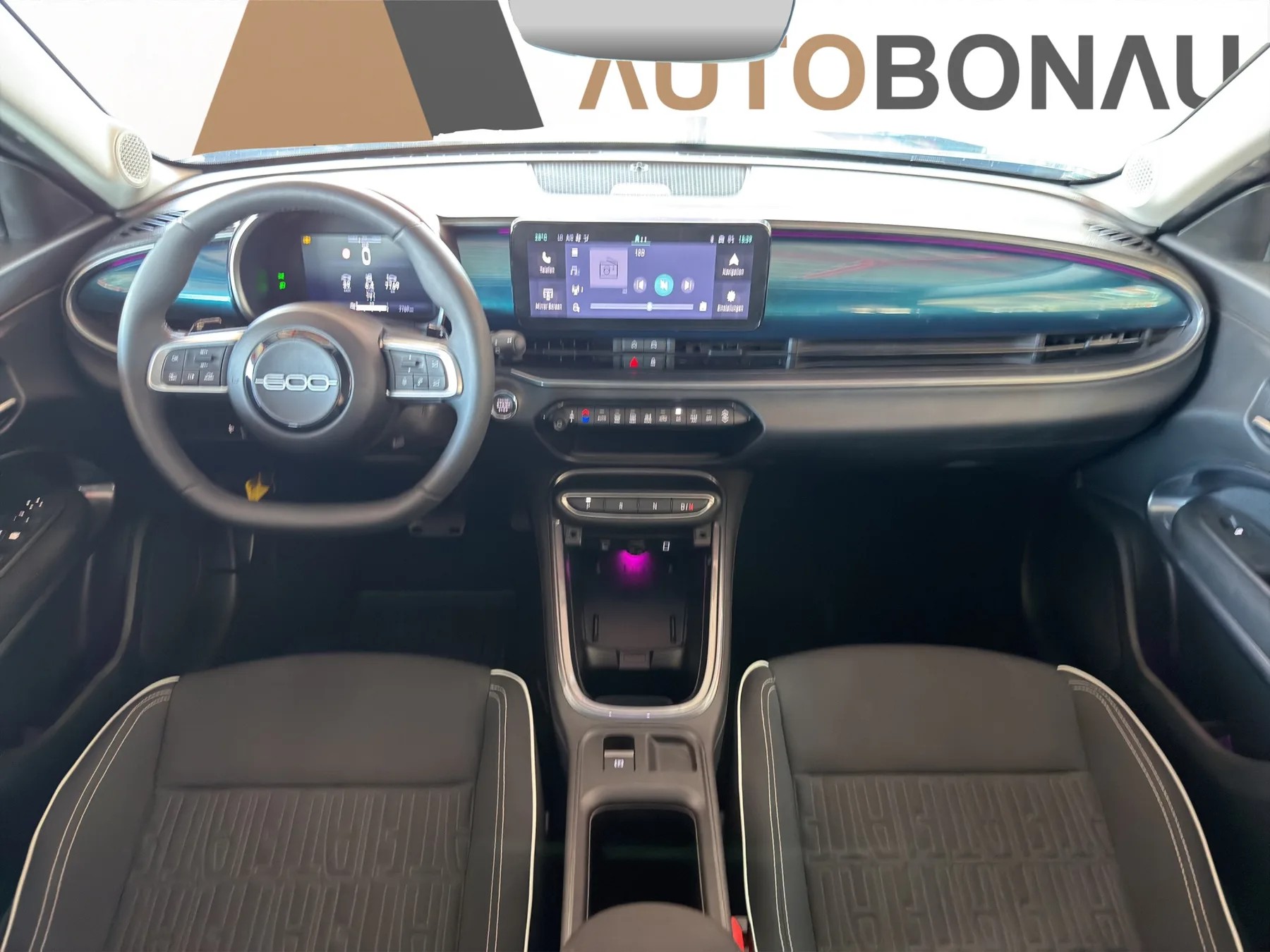 FIAT 600 1.2 Hybrid 145 Cult - 12