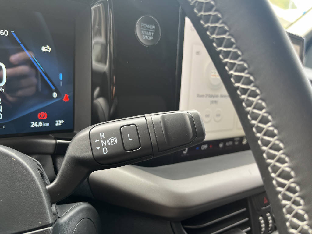 FORD E-Transit Courier Van Trend 136 FWD - 13