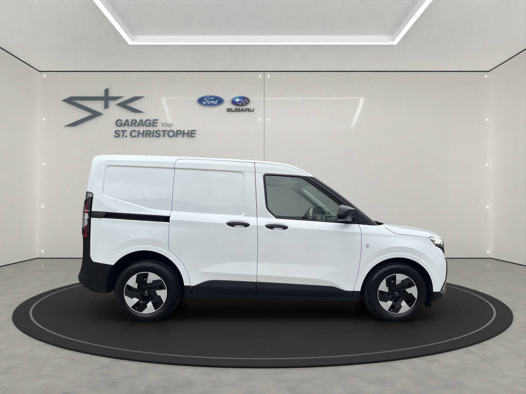 FORD E-Transit Courier Van Trend 136 FWD - 6