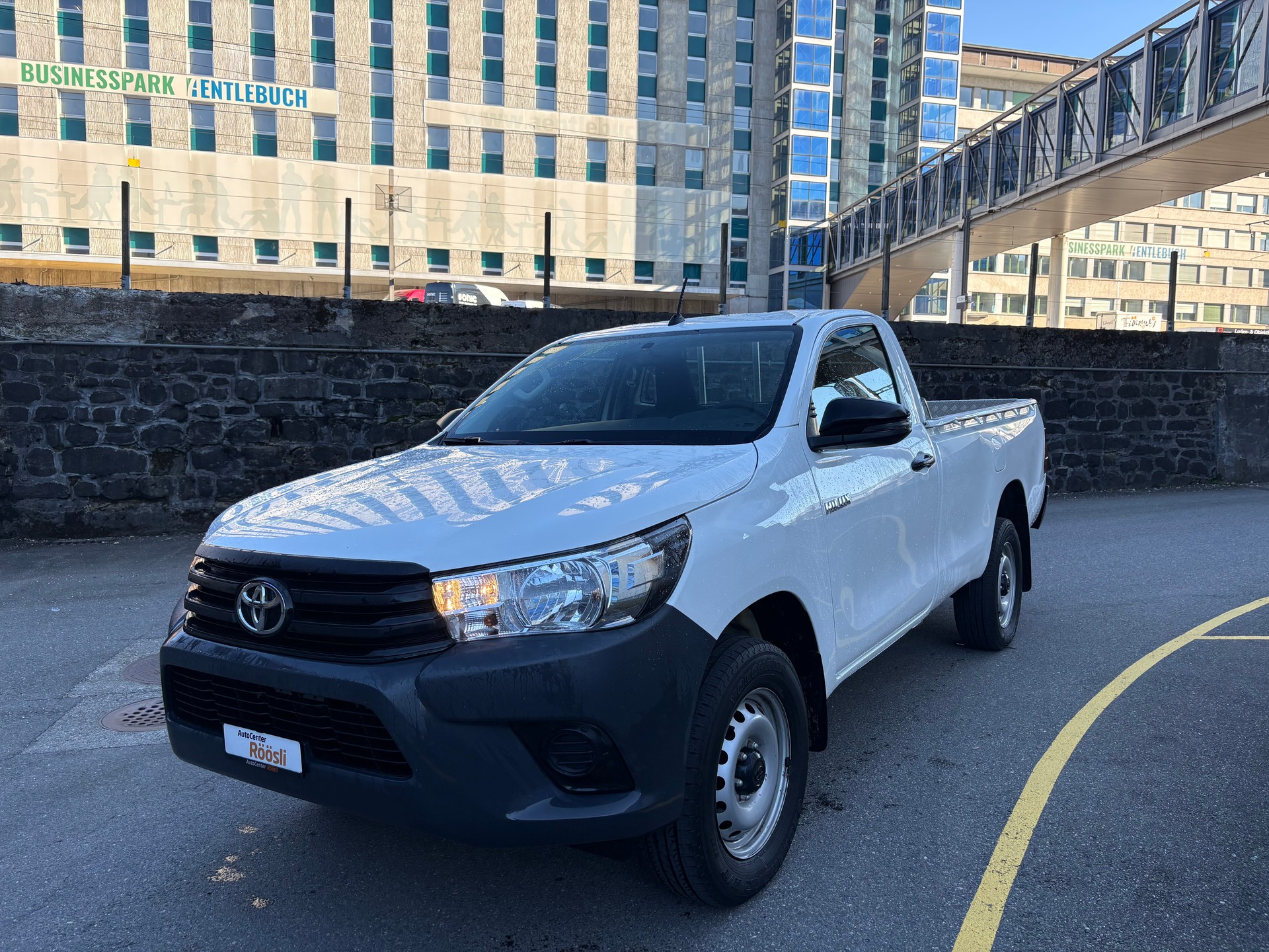 TOYOTA Hilux 2.4D-4D Single-Cab 4x4