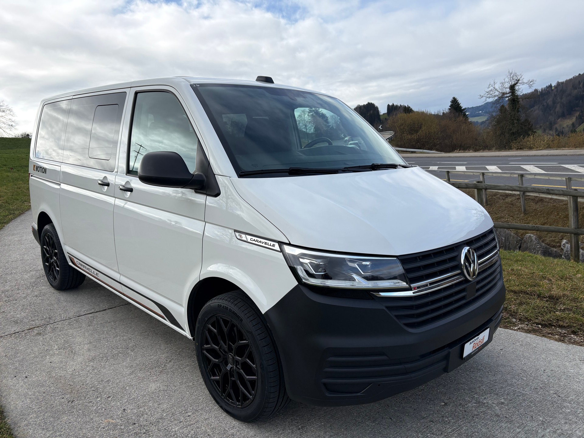 VW T6.1 Caravelle 2.0 TDI 4Motion - 2