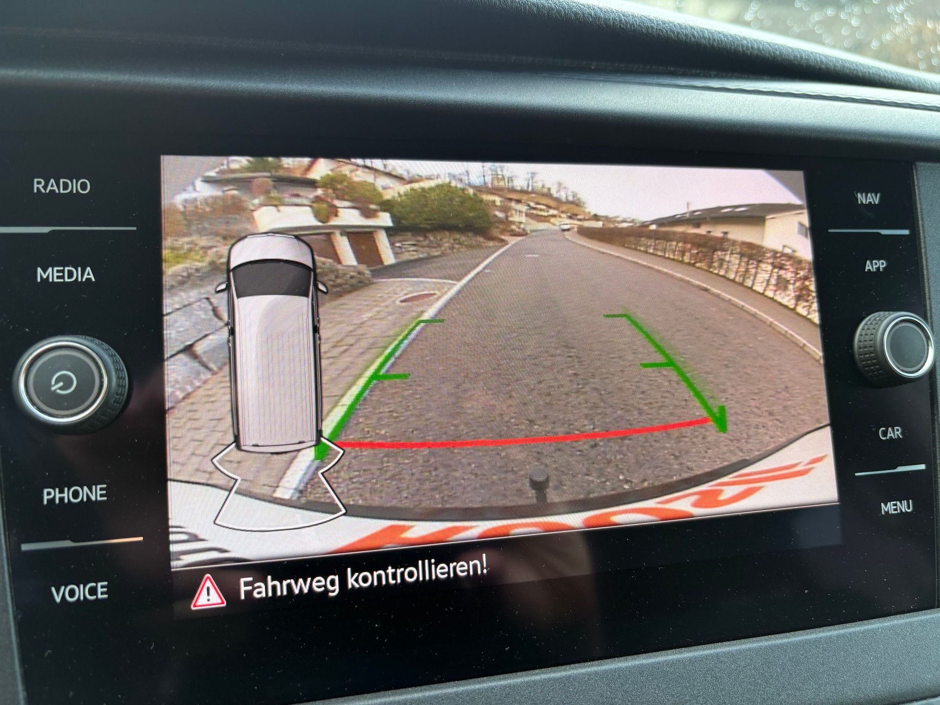 VW T6.1 Caravelle 2.0 TDI 4Motion - 12