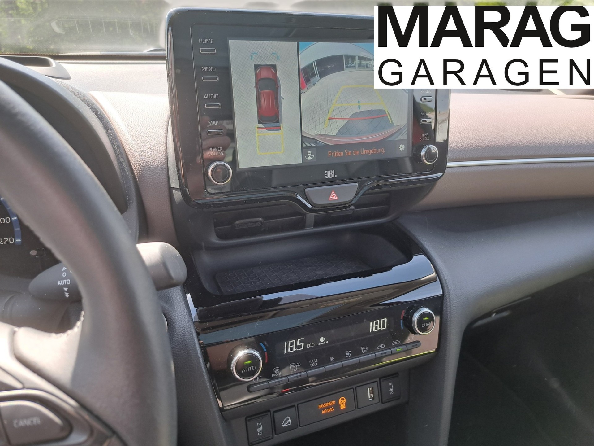 TOYOTA Yaris Cross 1.5 Elegant e-CVT AWDi - 10