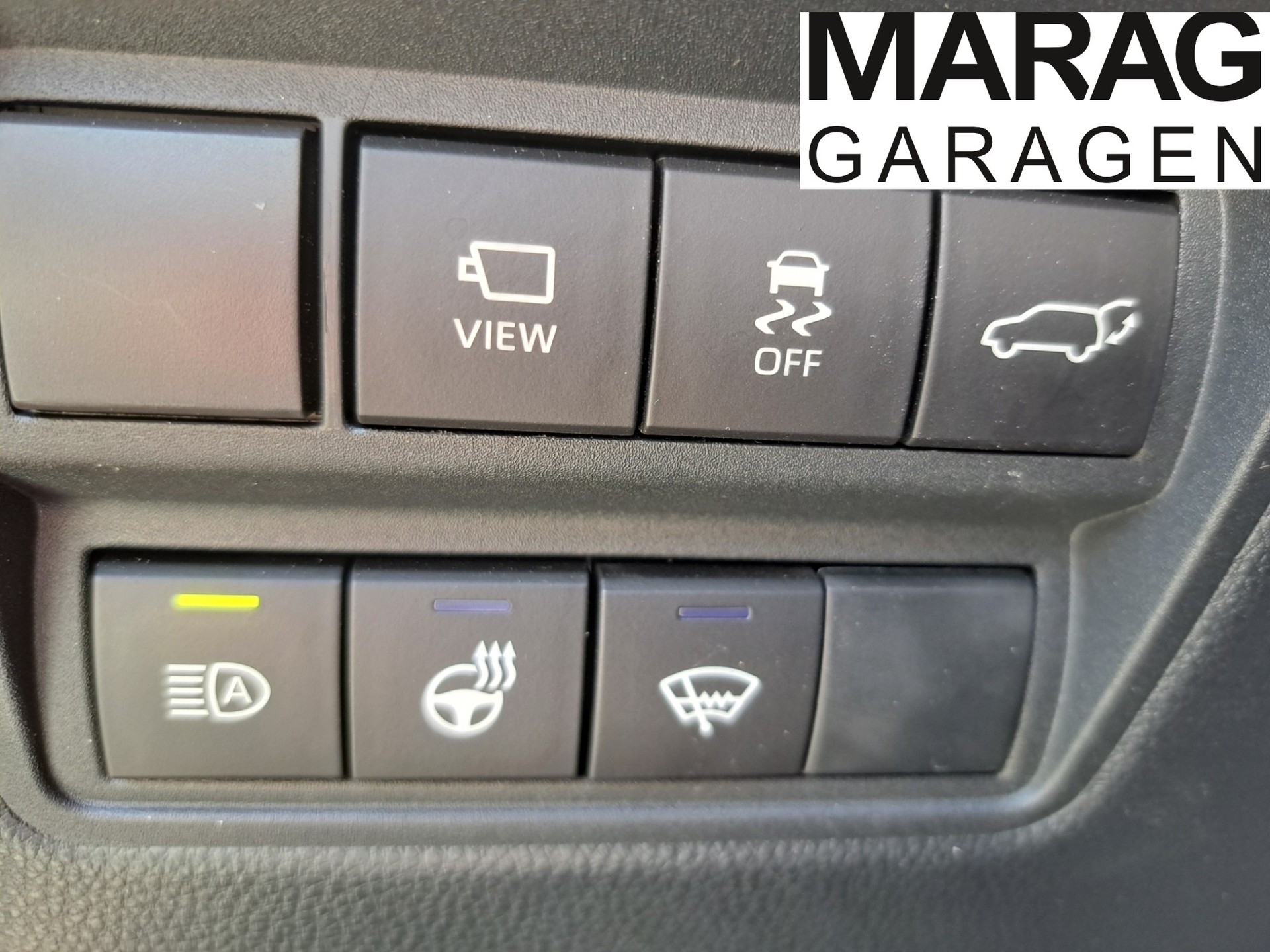 TOYOTA Yaris Cross 1.5 Elegant e-CVT AWDi - 11