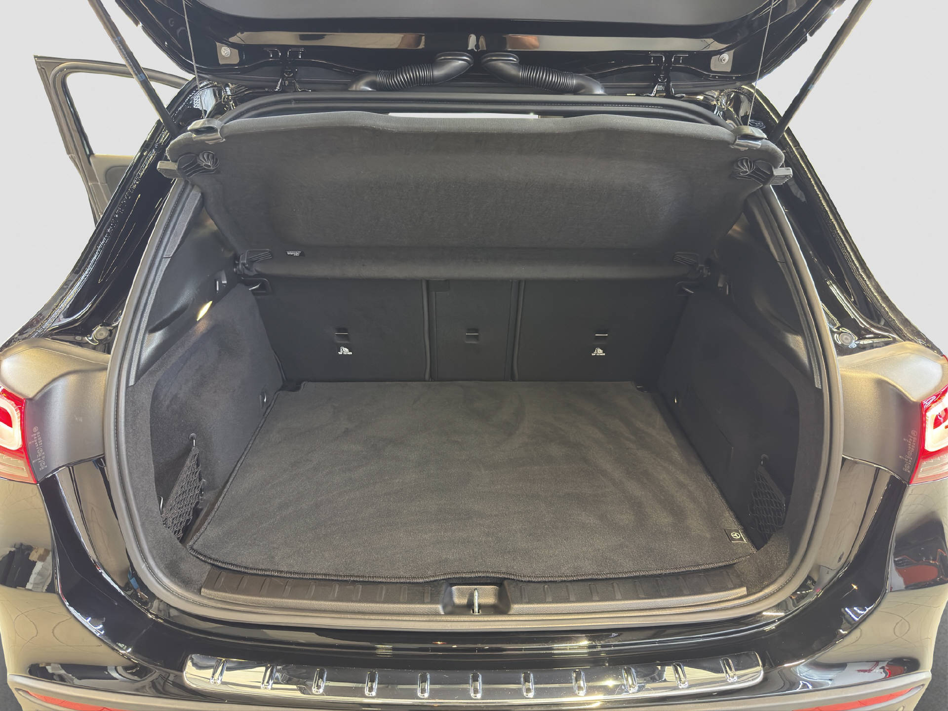 MERCEDES-BENZ GLA 200 AMG Line 4MATIC - 15
