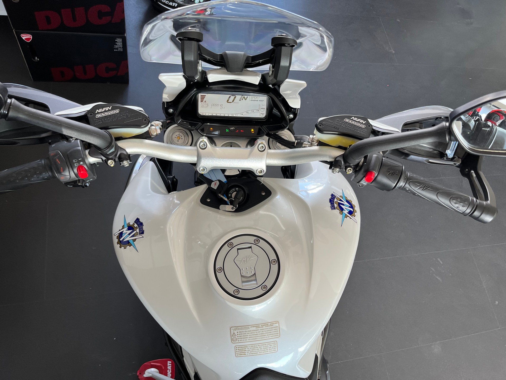 MV AGUSTA Stradale 800 EAS ABS - 10