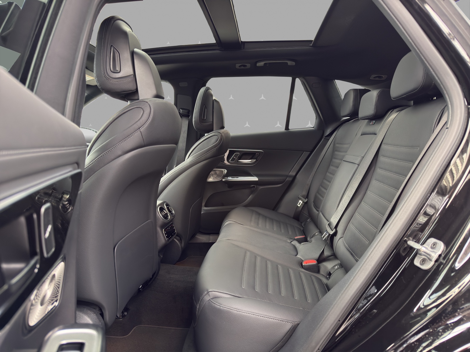 MERCEDES-BENZ GLC 300 d 4Matic 9G-Tronic - 14