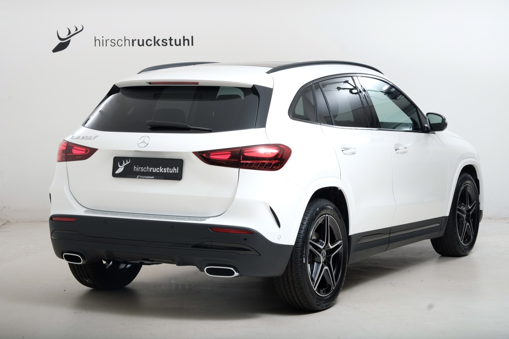 MERCEDES-BENZ GLA 200 Night Star 7G-DCT - 4