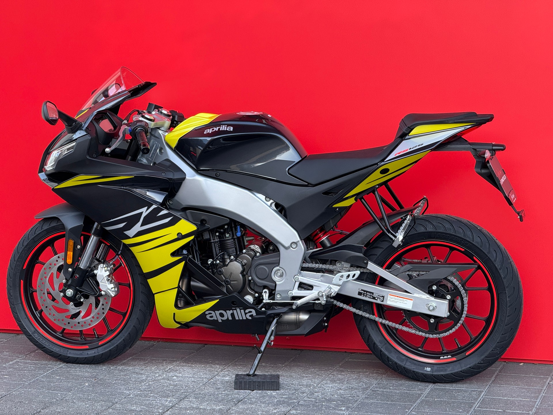 APRILIA RS 125 i.e. ABS E5+ - 9