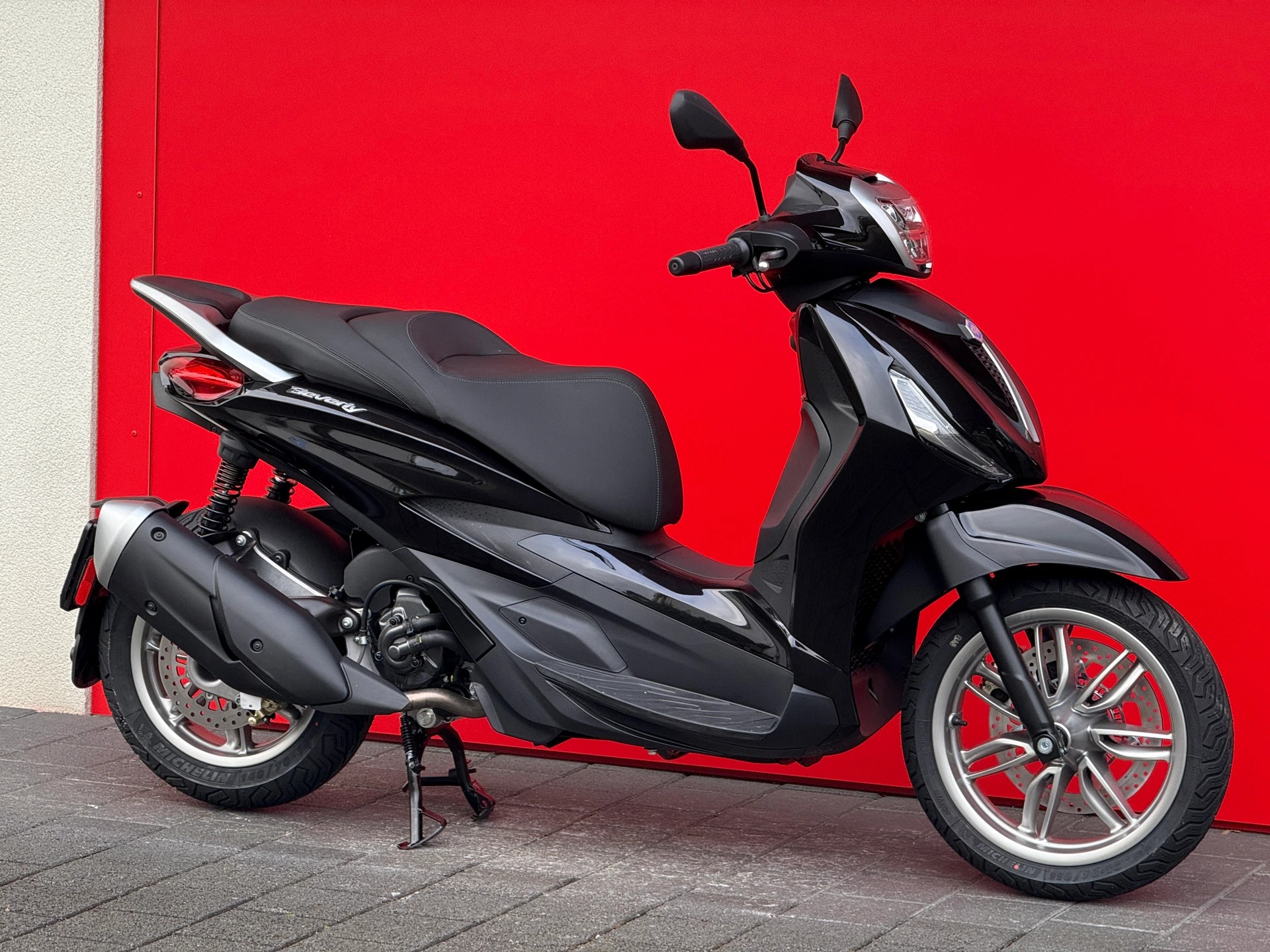 PIAGGIO Beverly 310 E5+ - 16