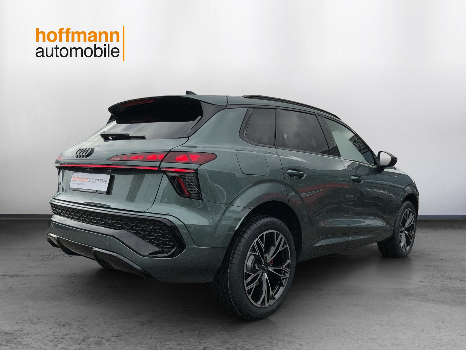 AUDI Q3 SUV 110 kW TFSI S tronic - 4