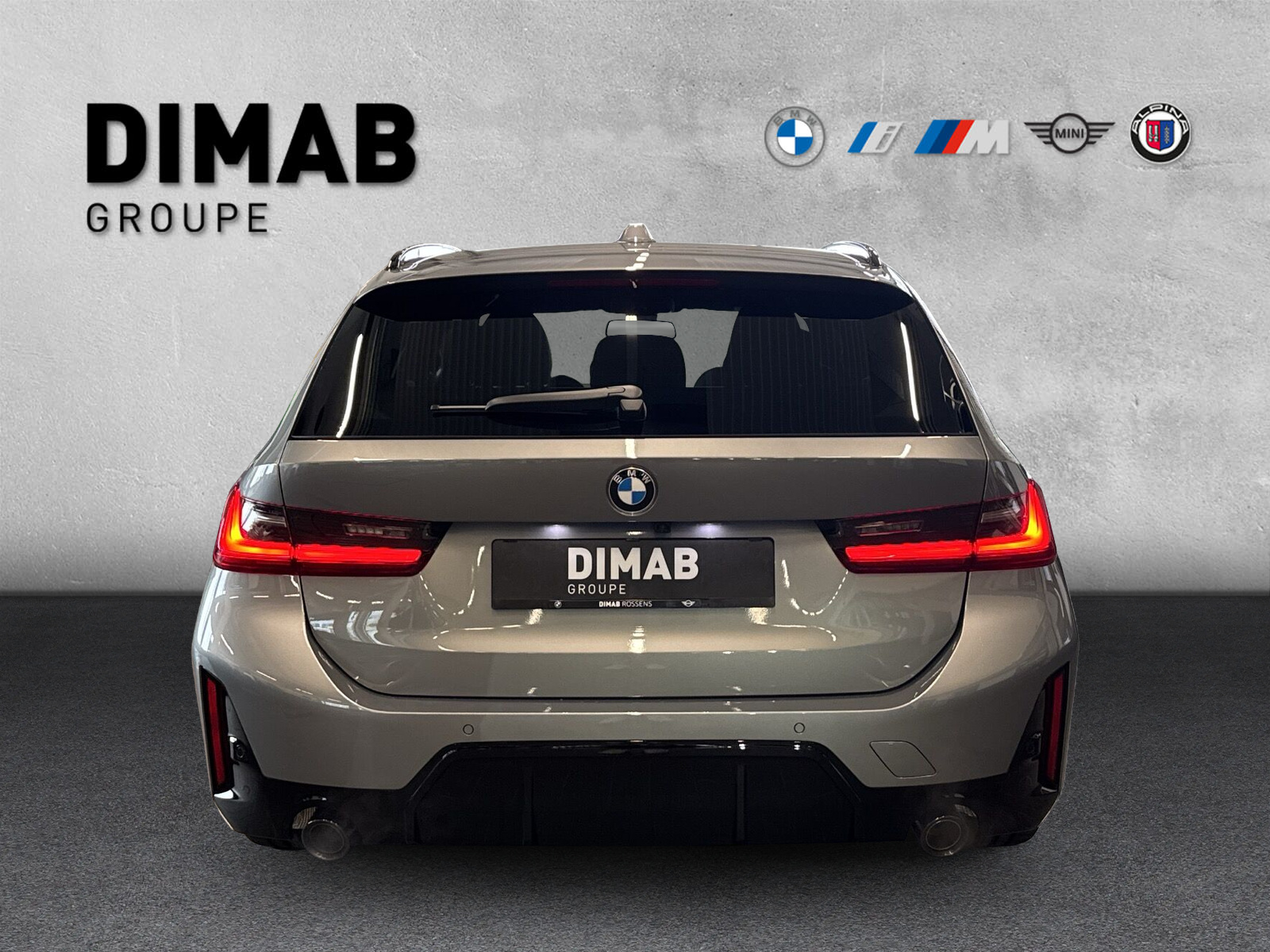 BMW 318i Touring Steptronic M Sport - 4