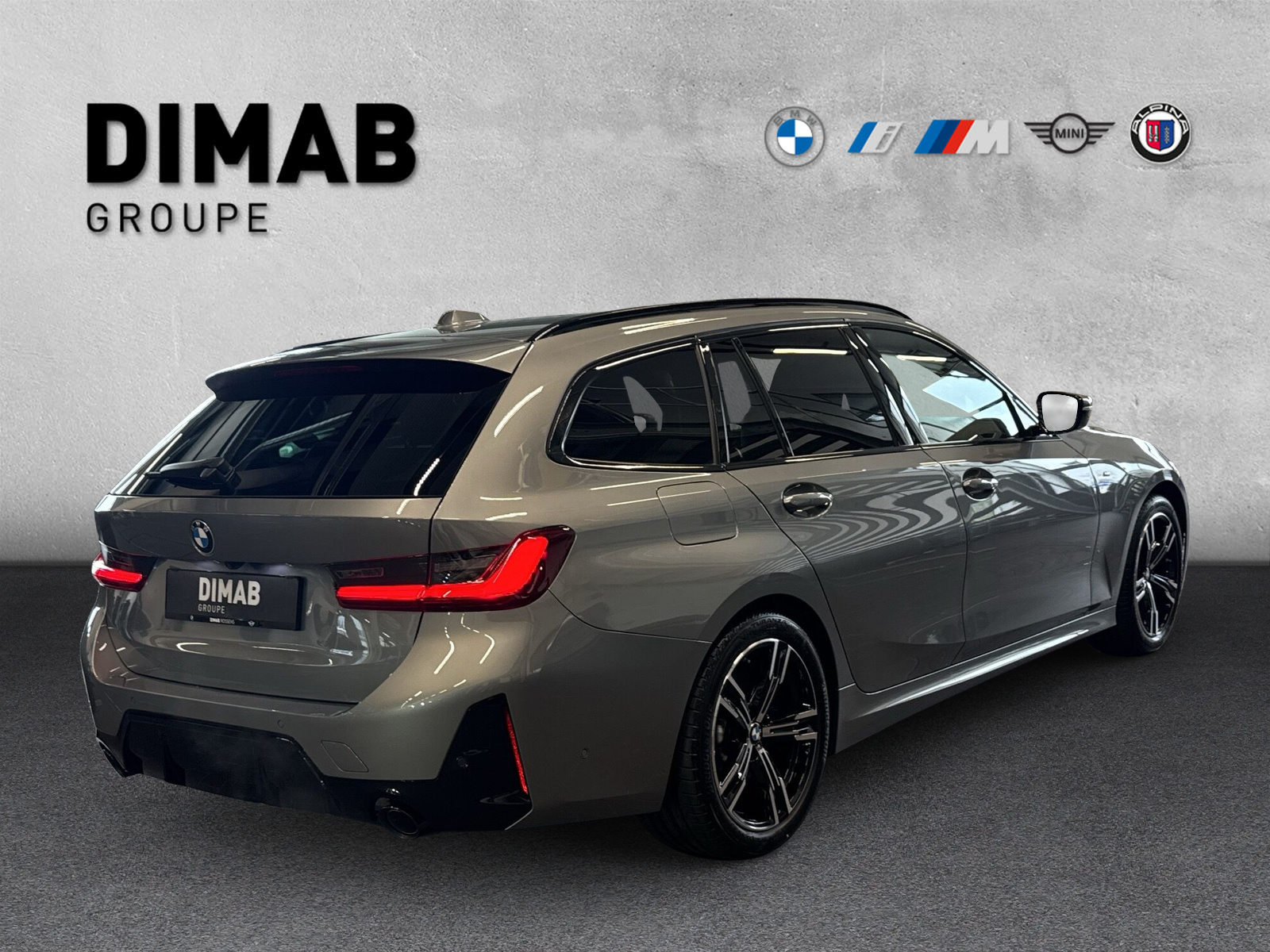 BMW 318i Touring Steptronic M Sport - 5