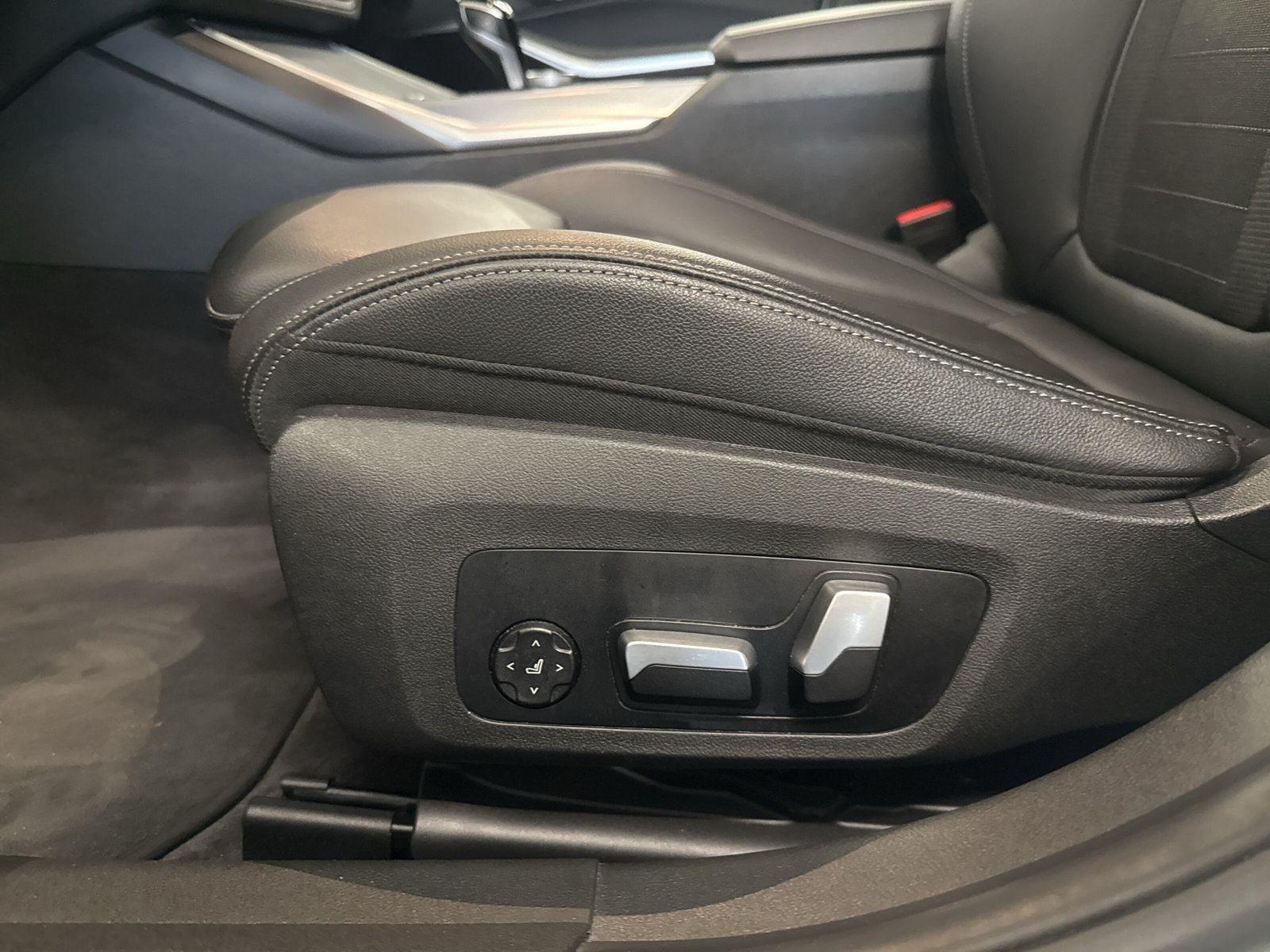 BMW 320e xDrive Touring Sport Line Steptronic - 19