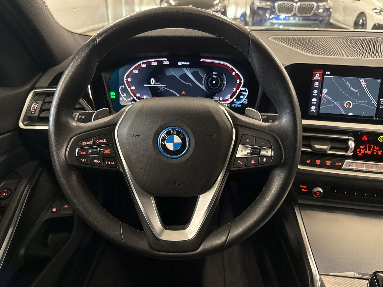 BMW 320e xDrive Touring Sport Line Steptronic - 12