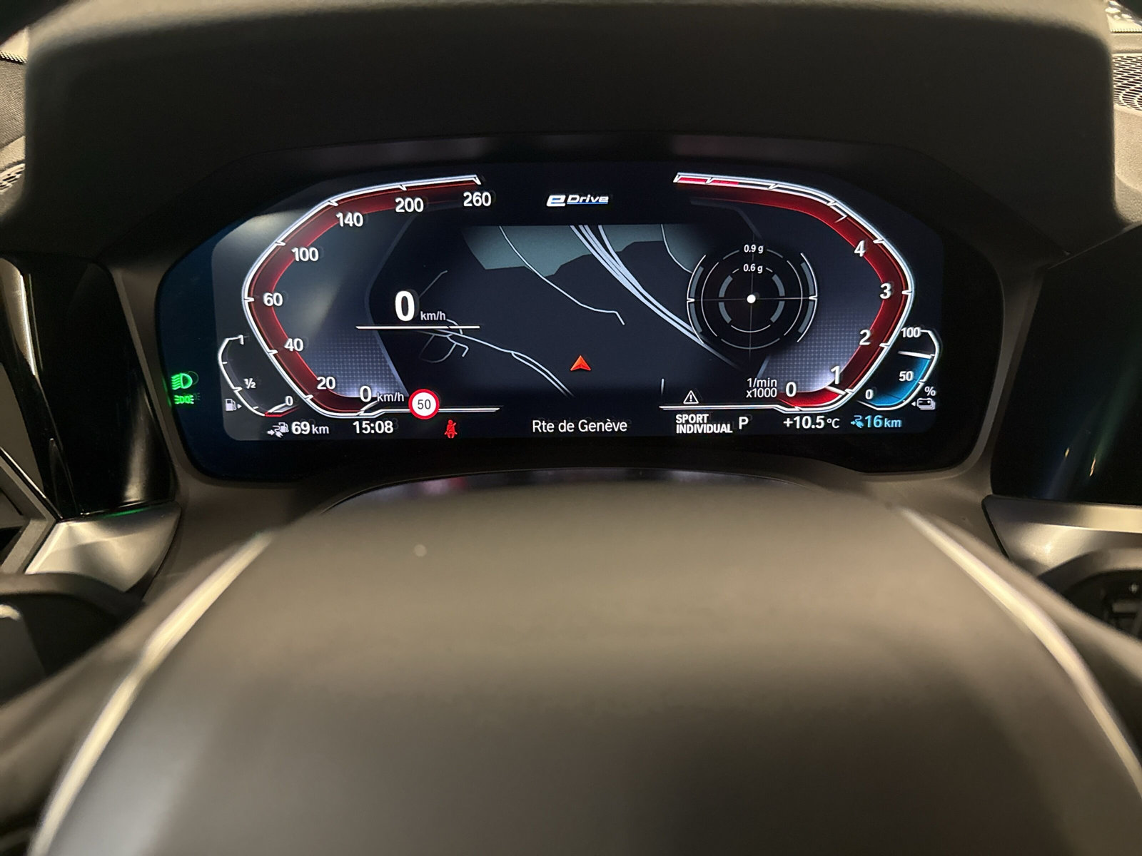 BMW 320e xDrive Touring Sport Line Steptronic - 14