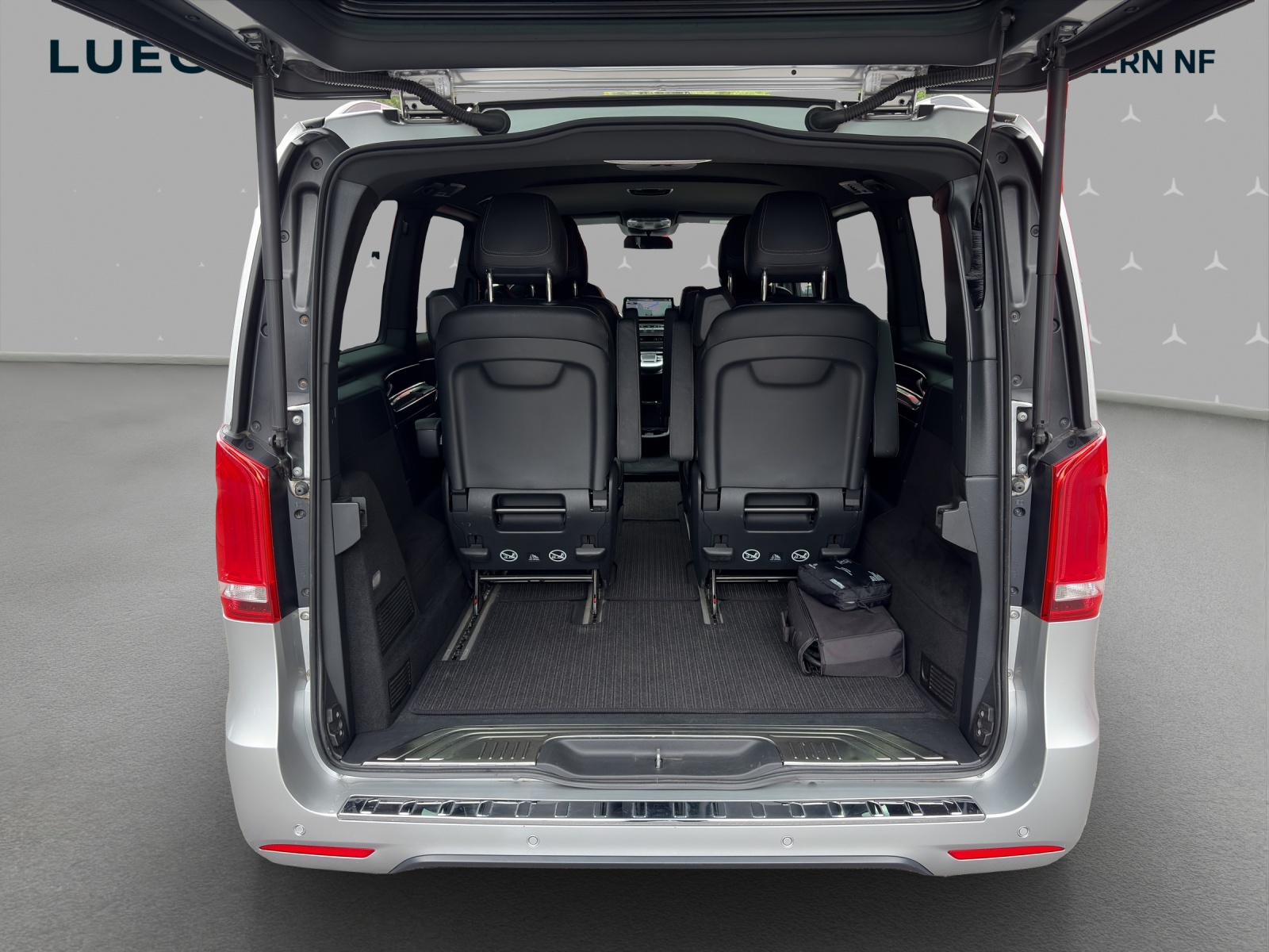 MERCEDES-BENZ EQV 300 Avantgarde lang - 11