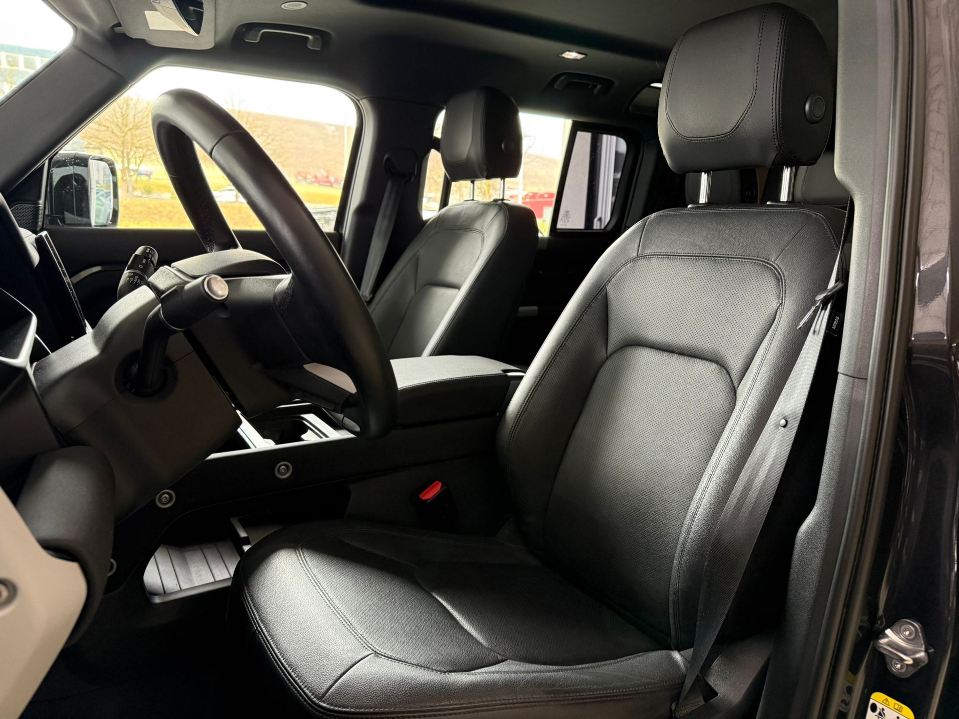 LAND ROVER Defender 110 3.0 D I6 250 SE AWD AT8 - 12