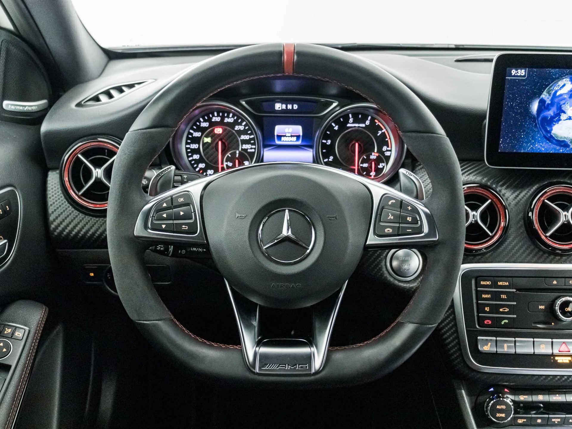 MERCEDES-BENZ A 45 AMG 4MATIC - 10