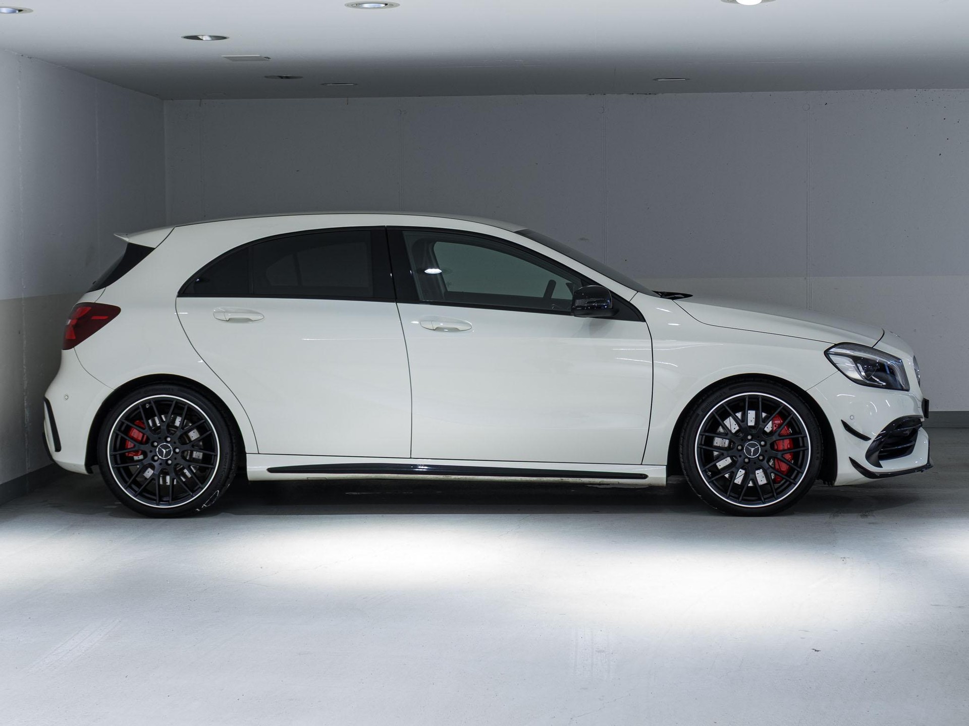 MERCEDES-BENZ A 45 AMG 4MATIC - 2