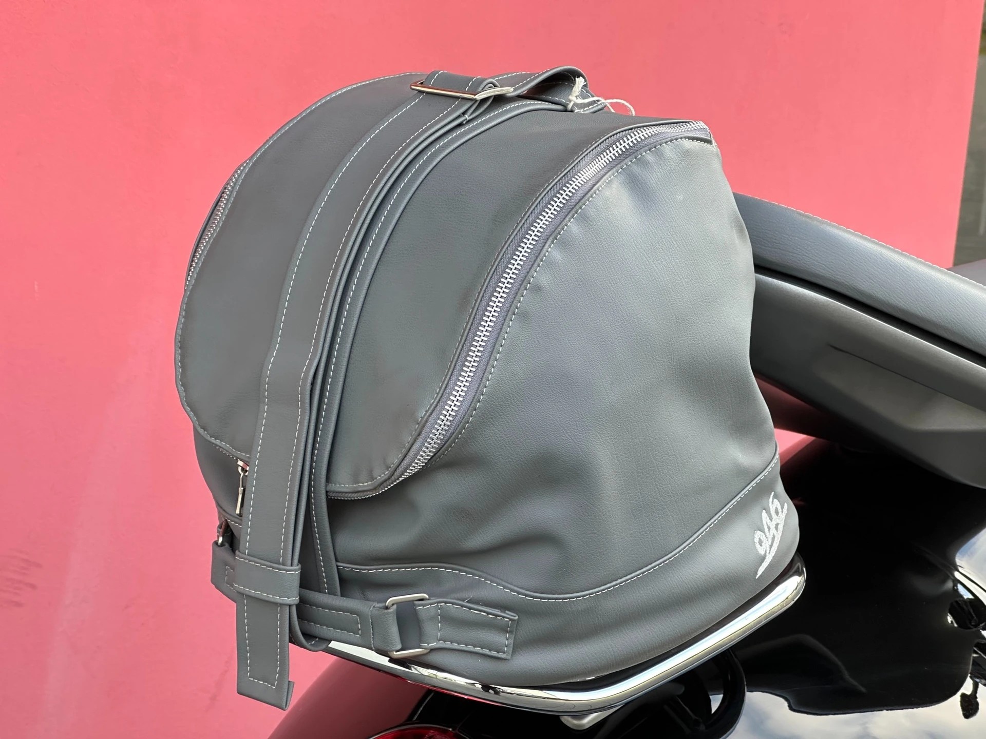 PIAGGIO Vespa 946 - 15