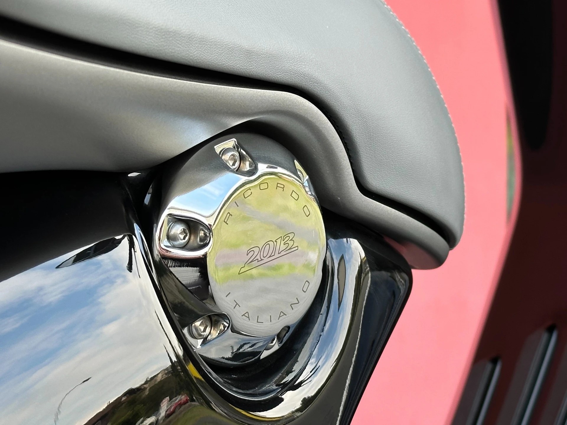 PIAGGIO Vespa 946 - 8