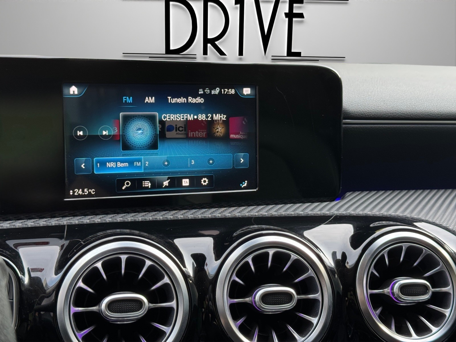 MERCEDES-BENZ A 180 d - 16