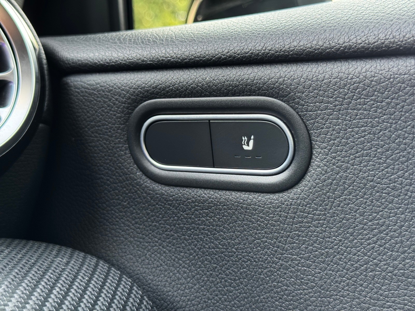 MERCEDES-BENZ A 180 d - 21