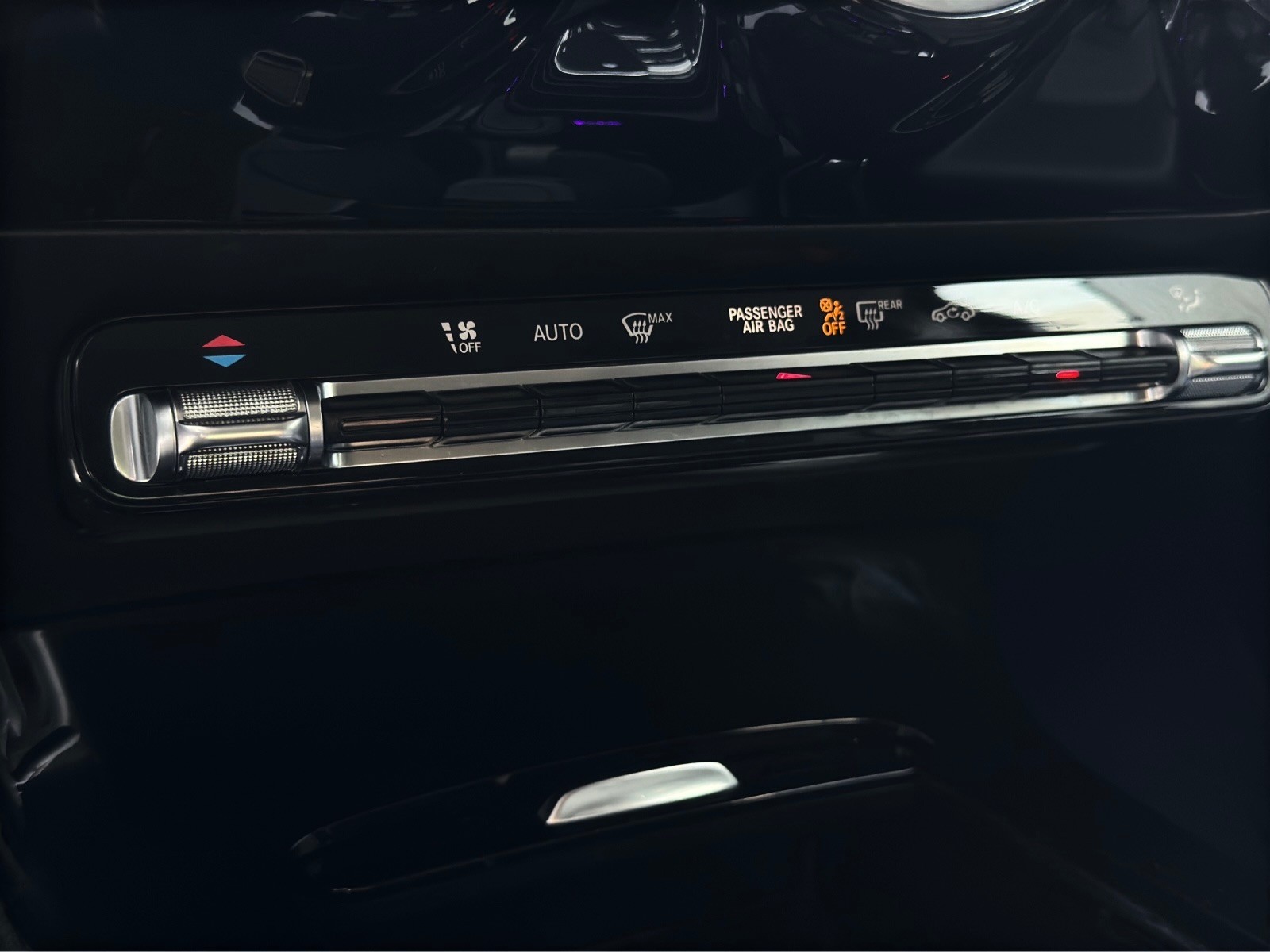 MERCEDES-BENZ A 180 d - 17