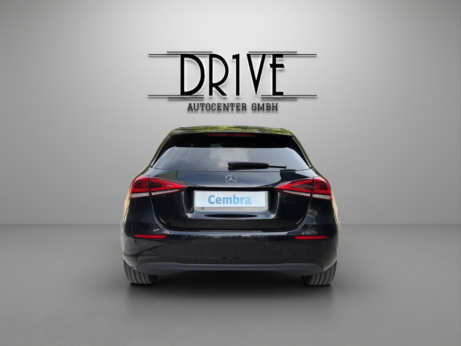 MERCEDES-BENZ A 180 d - 6