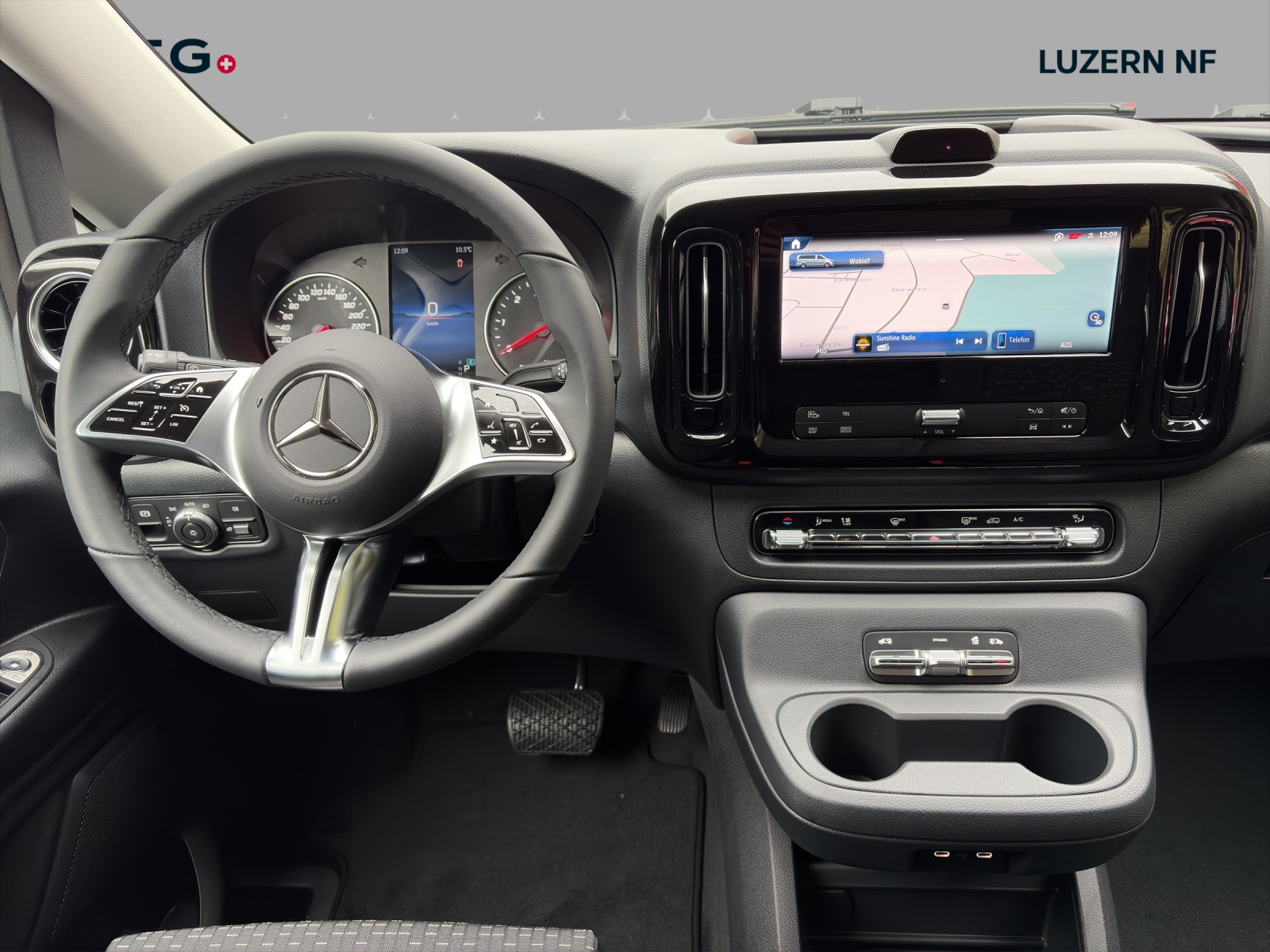 MERCEDES-BENZ Vito 116 CDI Lang Tourer FAMILY 9G-Tronic 4M Select - 12