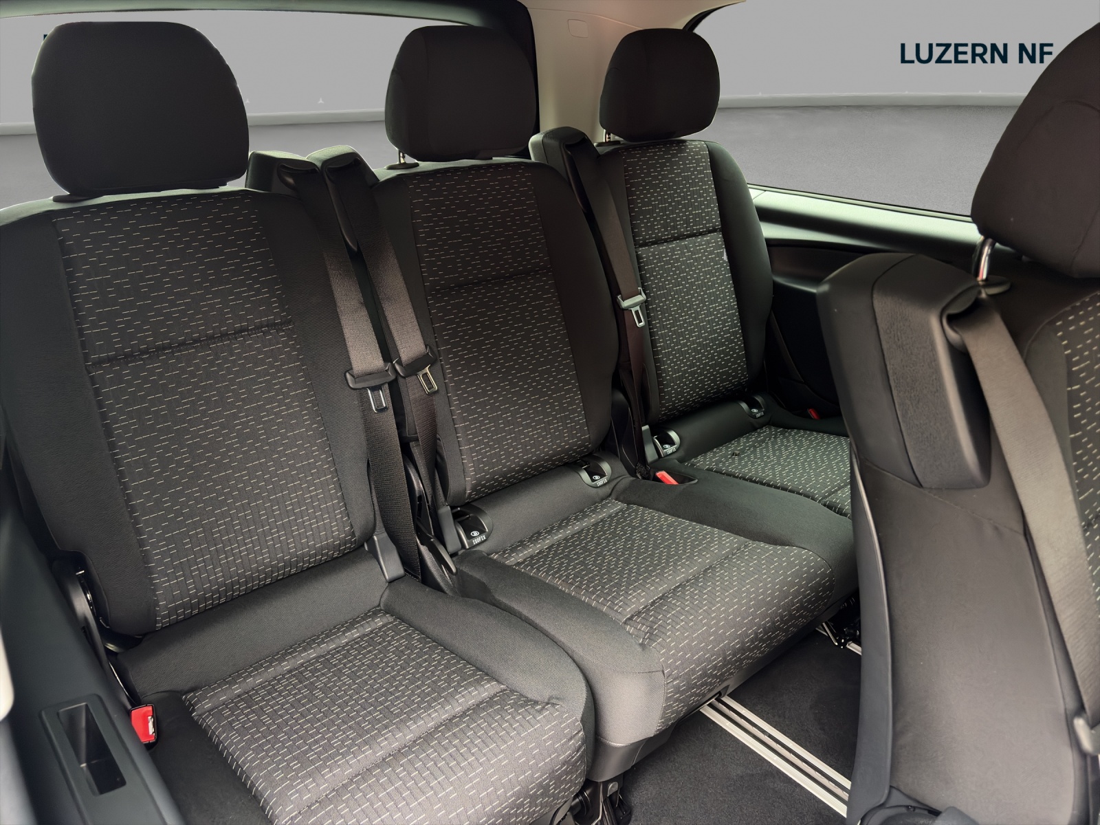 MERCEDES-BENZ Vito 116 CDI Lang Tourer FAMILY 9G-Tronic 4M Select - 9