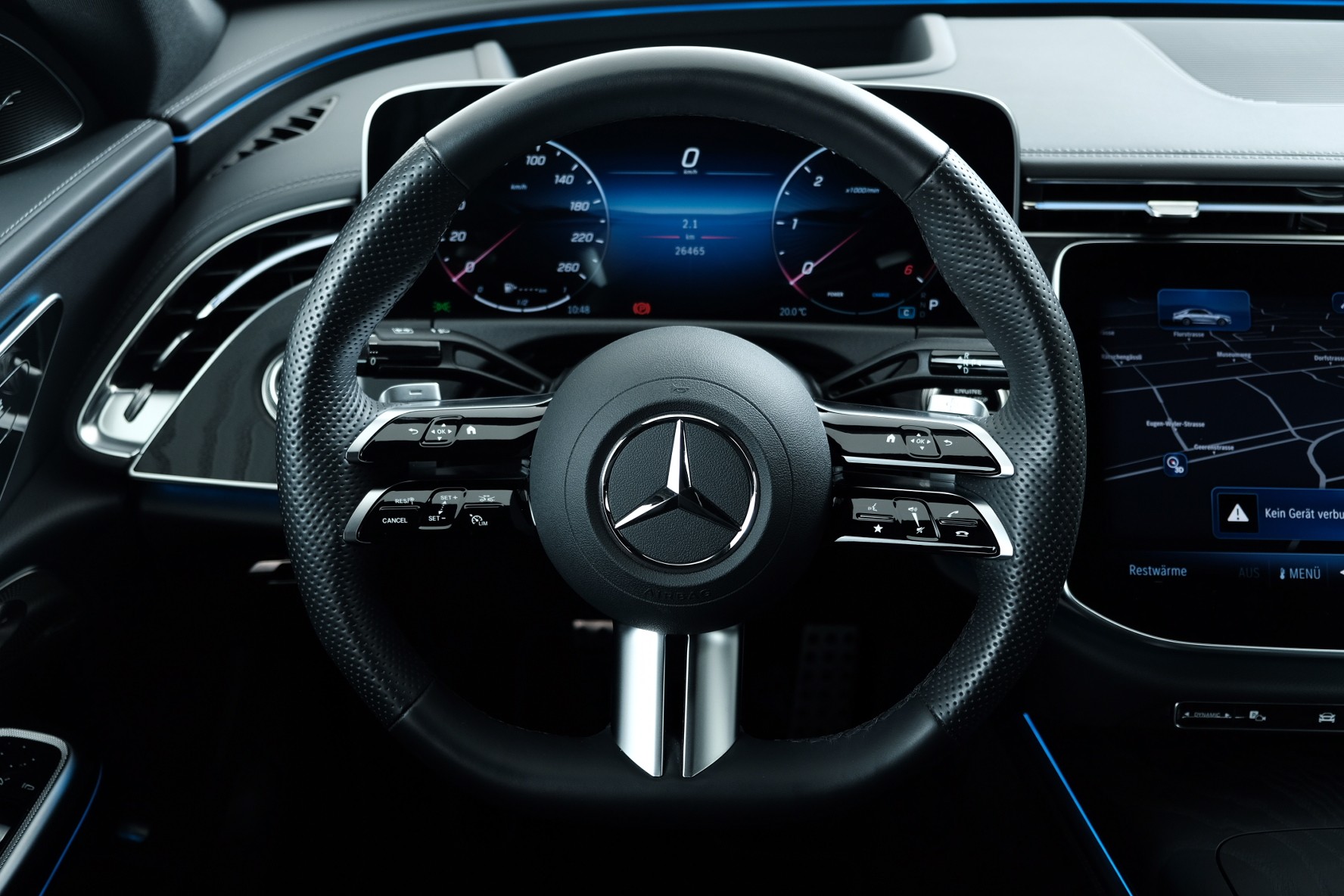 MERCEDES-BENZ E 220 d 4Matic 9G-Tronic - 8