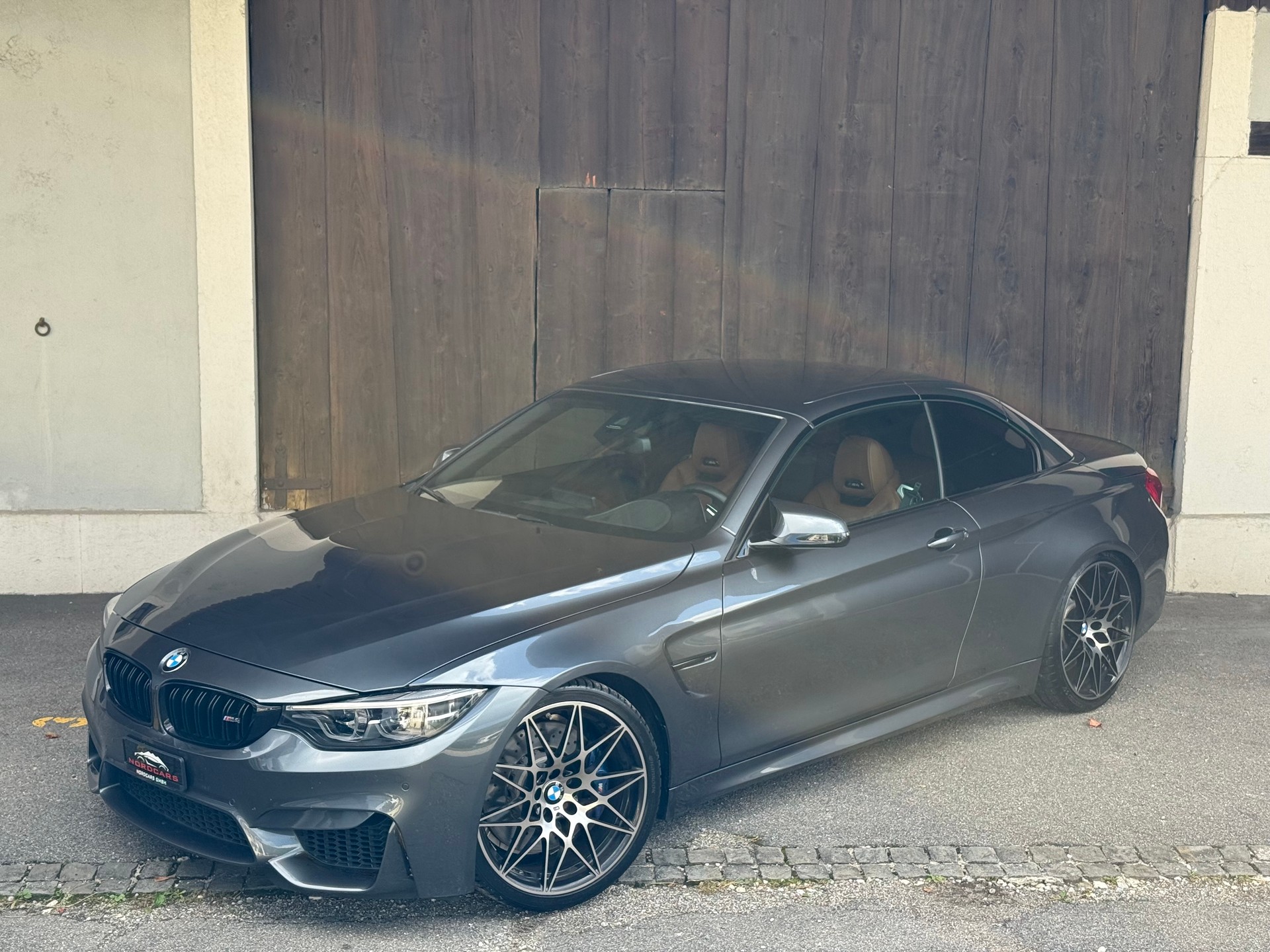 BMW M4 Cabriolet Drivelogic M Competition - 2