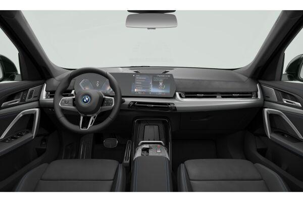 BMW iX1 30 M Sport xDrive U11 (CH) - 4