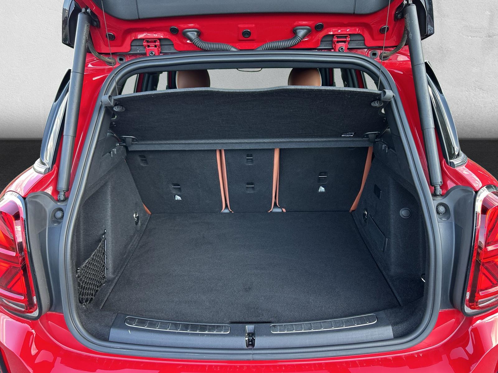MINI Countryman SE ALL4 1.5i F60 (CH) - 11