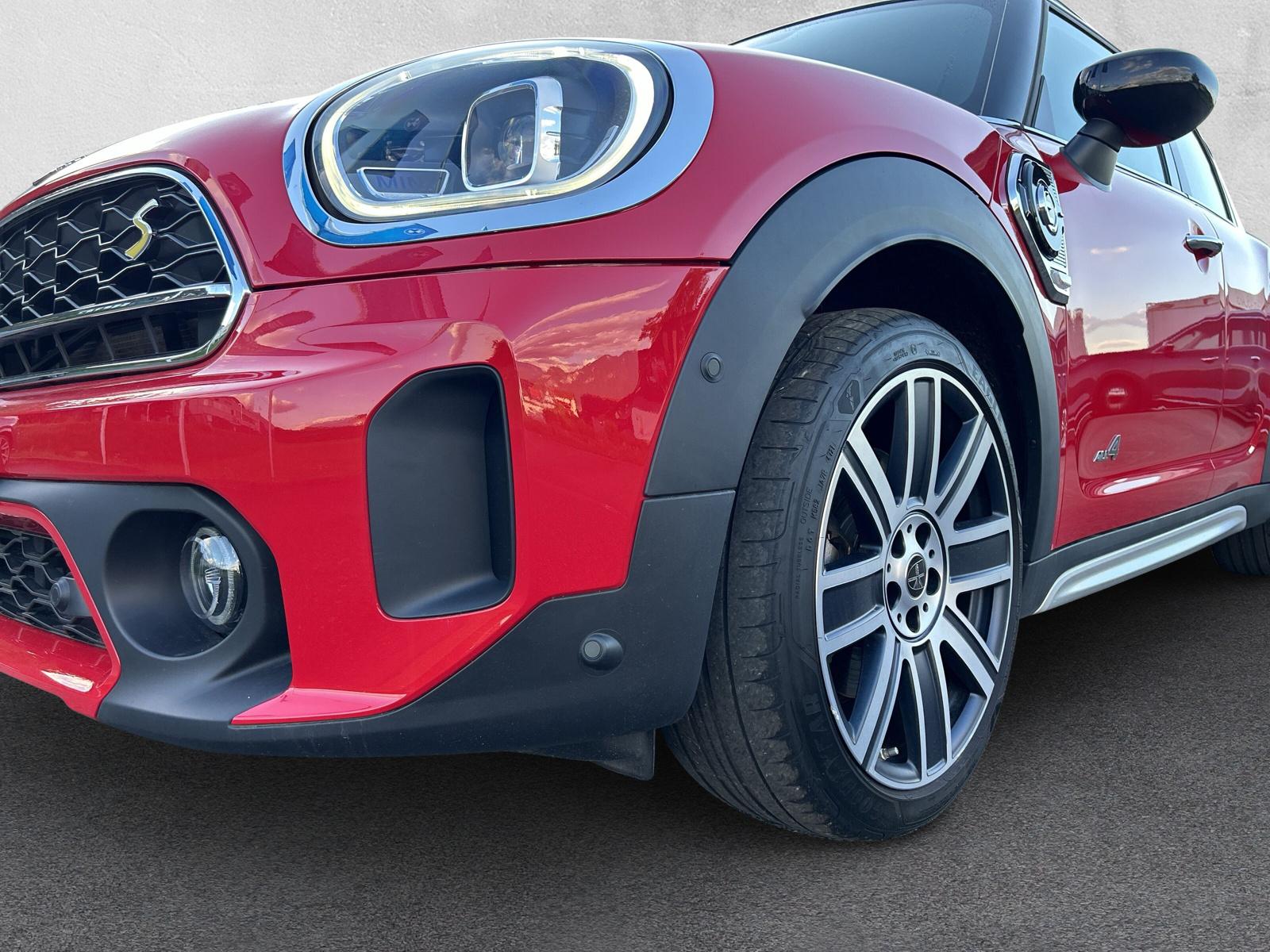 MINI Countryman SE ALL4 1.5i F60 (CH) - 9