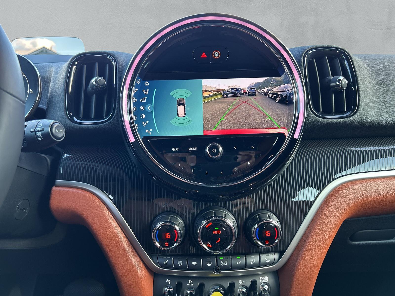 MINI Countryman SE ALL4 1.5i F60 (CH) - 19