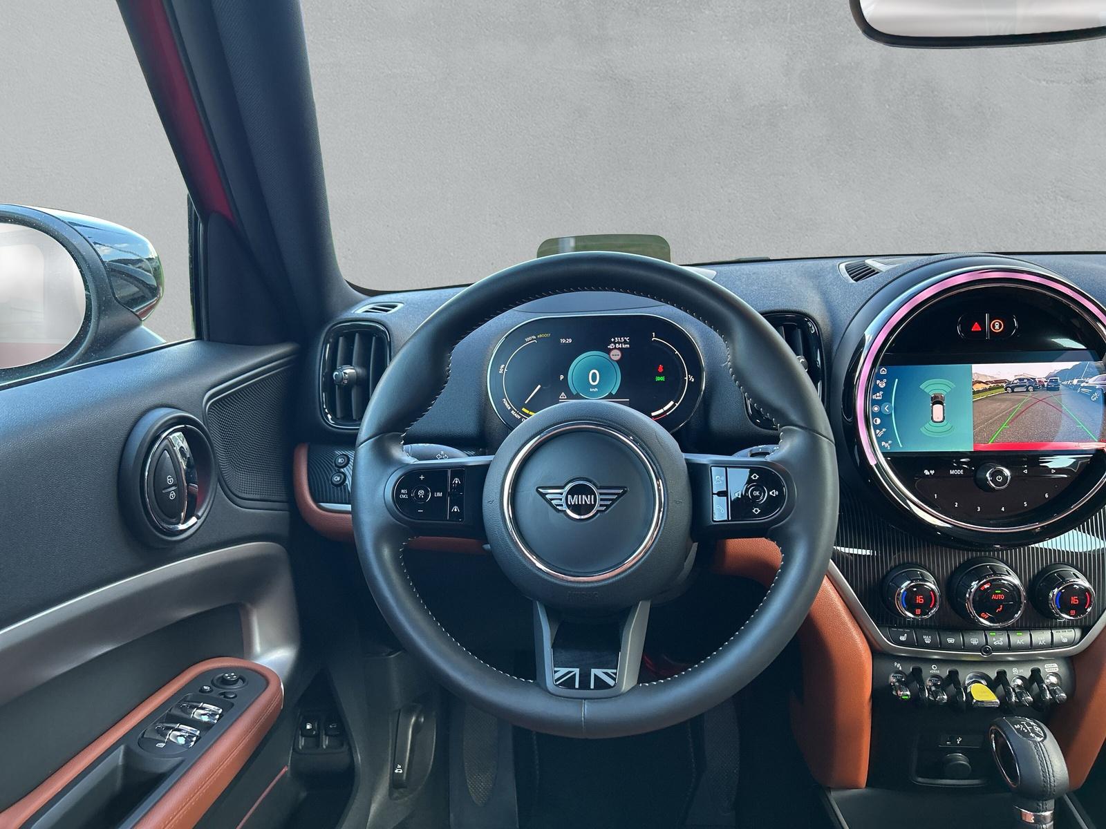 MINI Countryman SE ALL4 1.5i F60 (CH) - 21