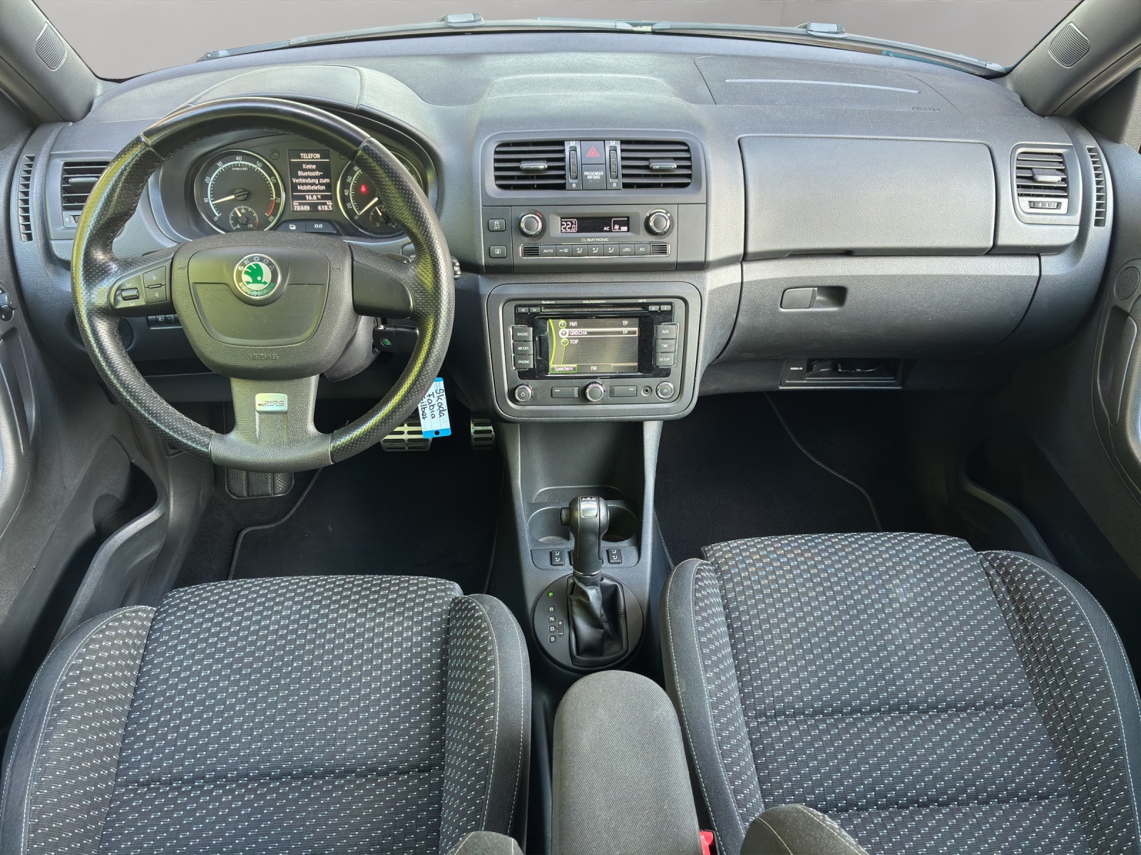 SKODA Fabia 1.4 TSI RS DSG - 9