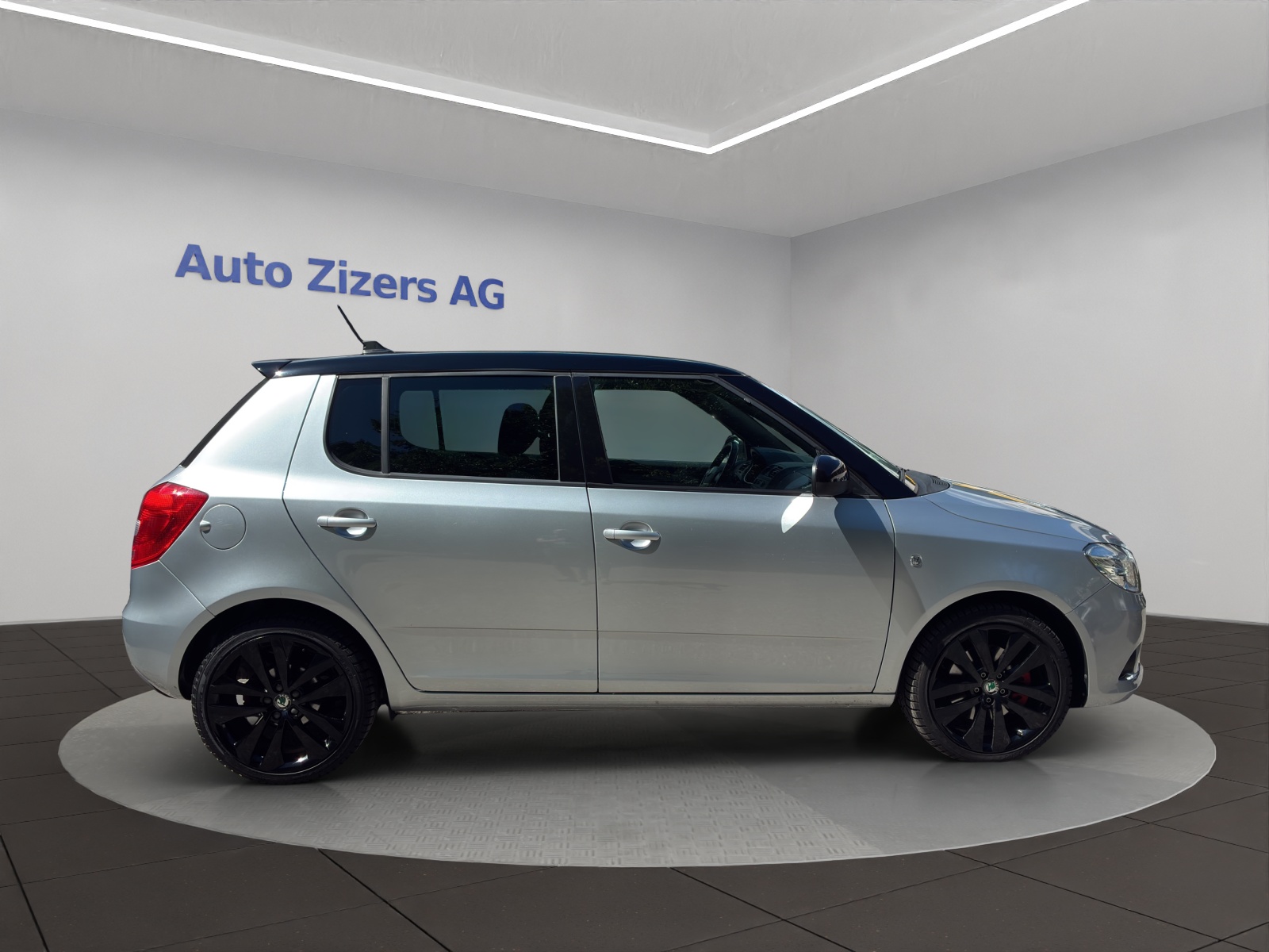 SKODA Fabia 1.4 TSI RS DSG - 7