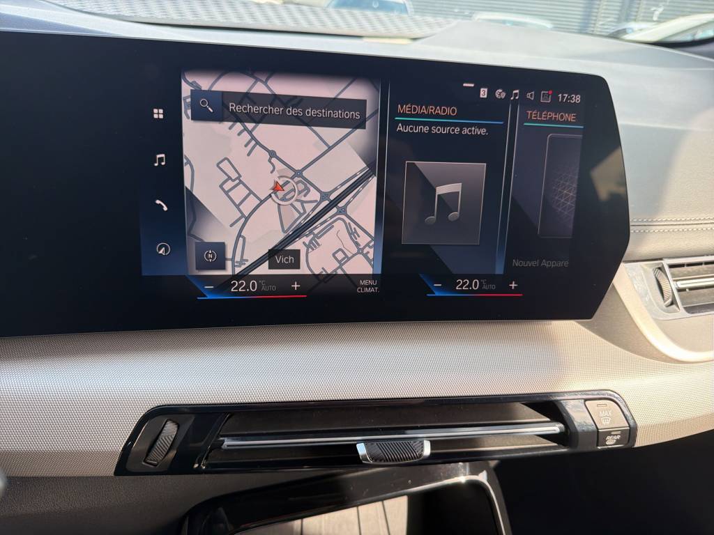 BMW 218d Active Tourer DKG - 12
