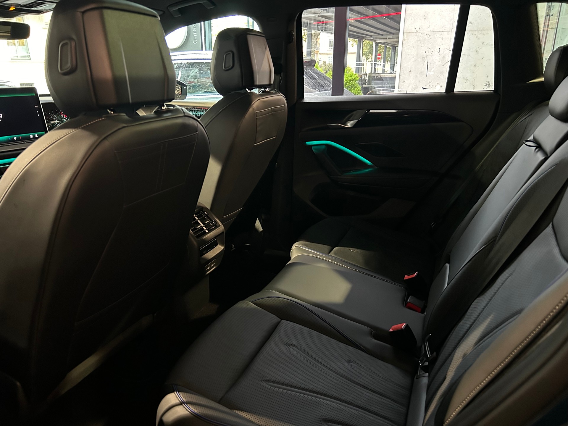 VW Tiguan 2.0 TSI DSG R-Line 4Motion - 15