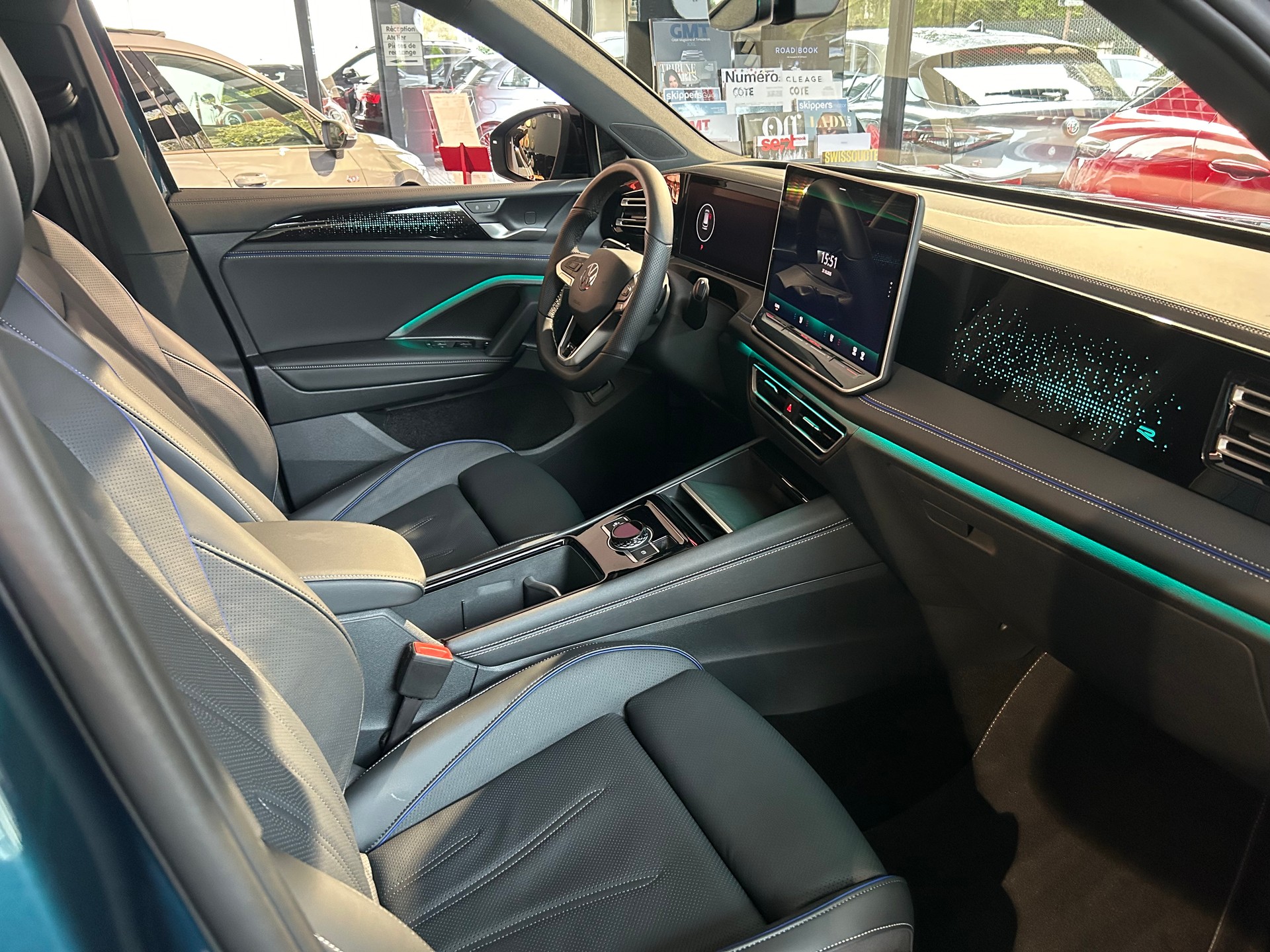 VW Tiguan 2.0 TSI DSG R-Line 4Motion - 6